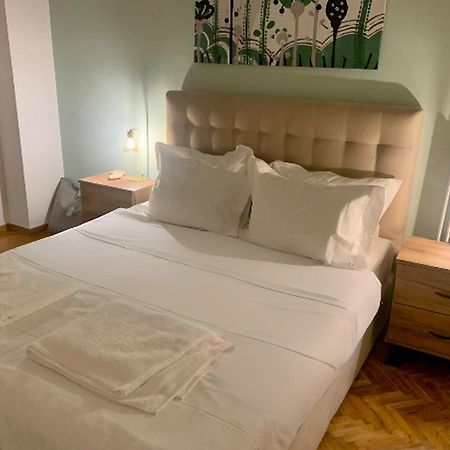 Koukaki Gem Chic Apt Near Acropolis Athens Ngoại thất bức ảnh